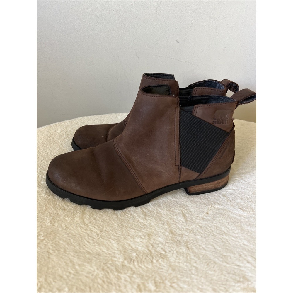 SOREL Emelie Women's Cattail Brown Chelsea Boots Booties Size 7.5 Leather